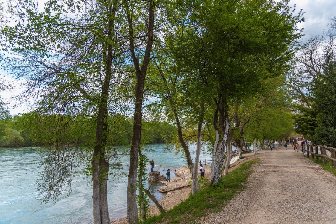 B&B Etno Village Suncana Reka Banja Koviljača Kültér fotó