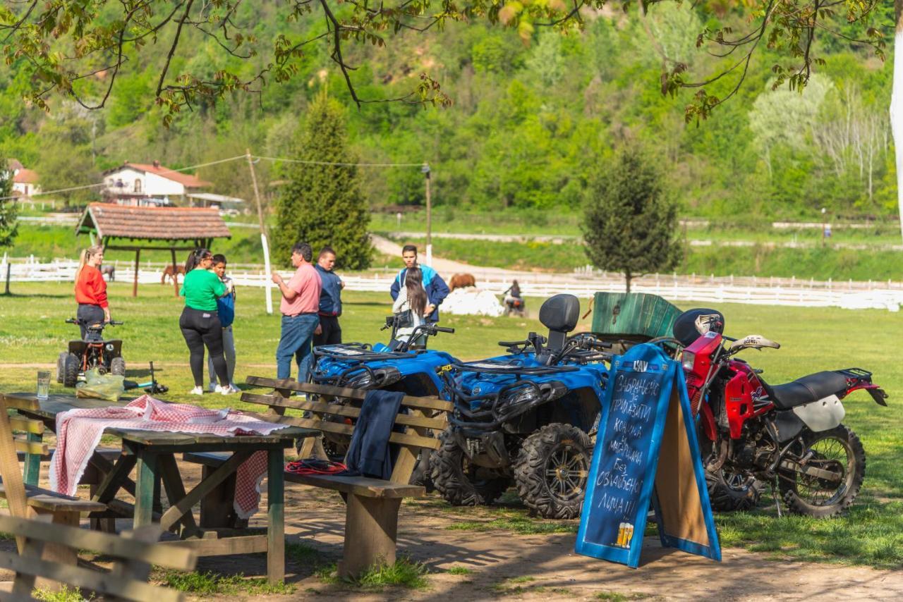 B&B Etno Village Suncana Reka Banja Koviljača Kültér fotó