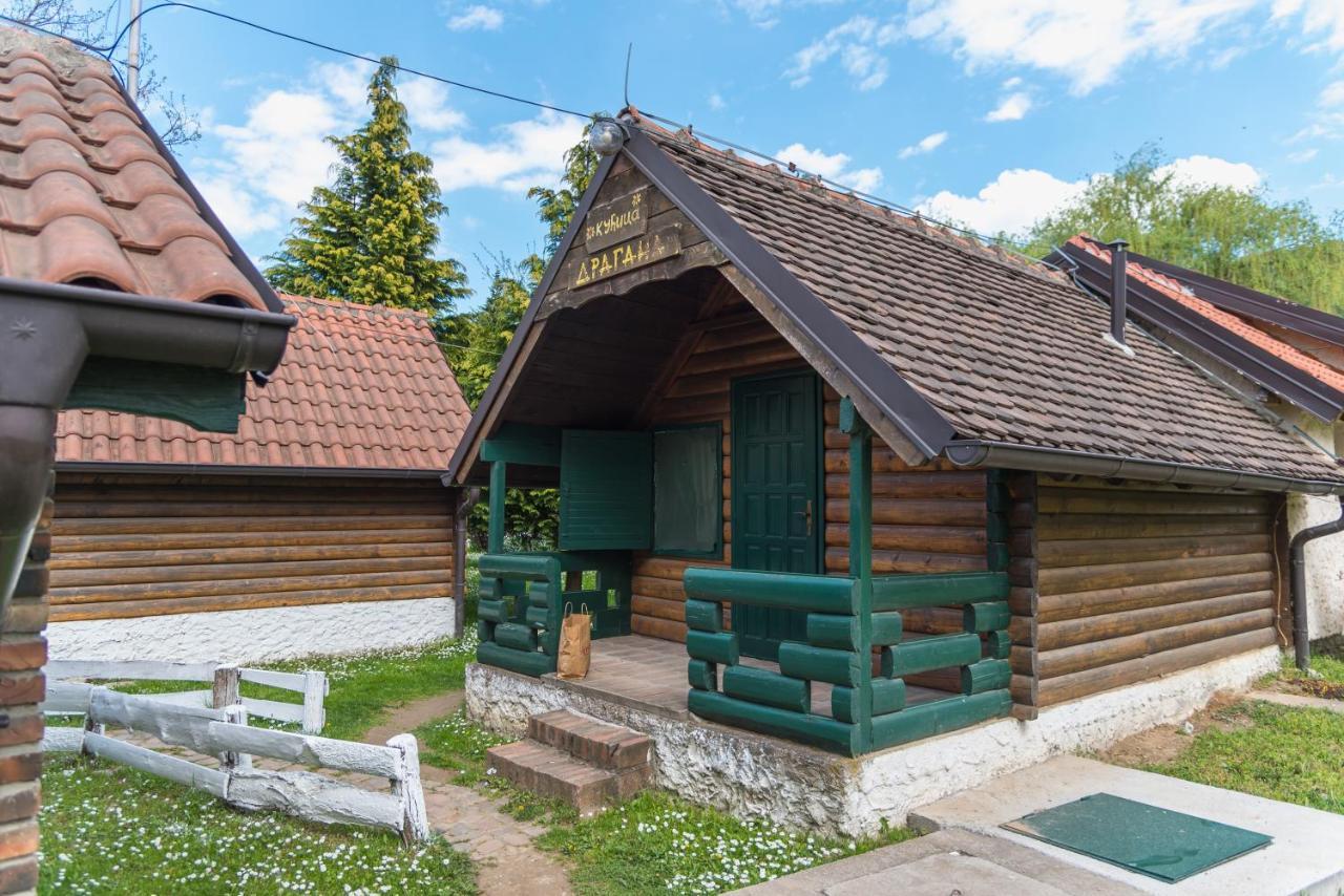 B&B Etno Village Suncana Reka Banja Koviljača Kültér fotó