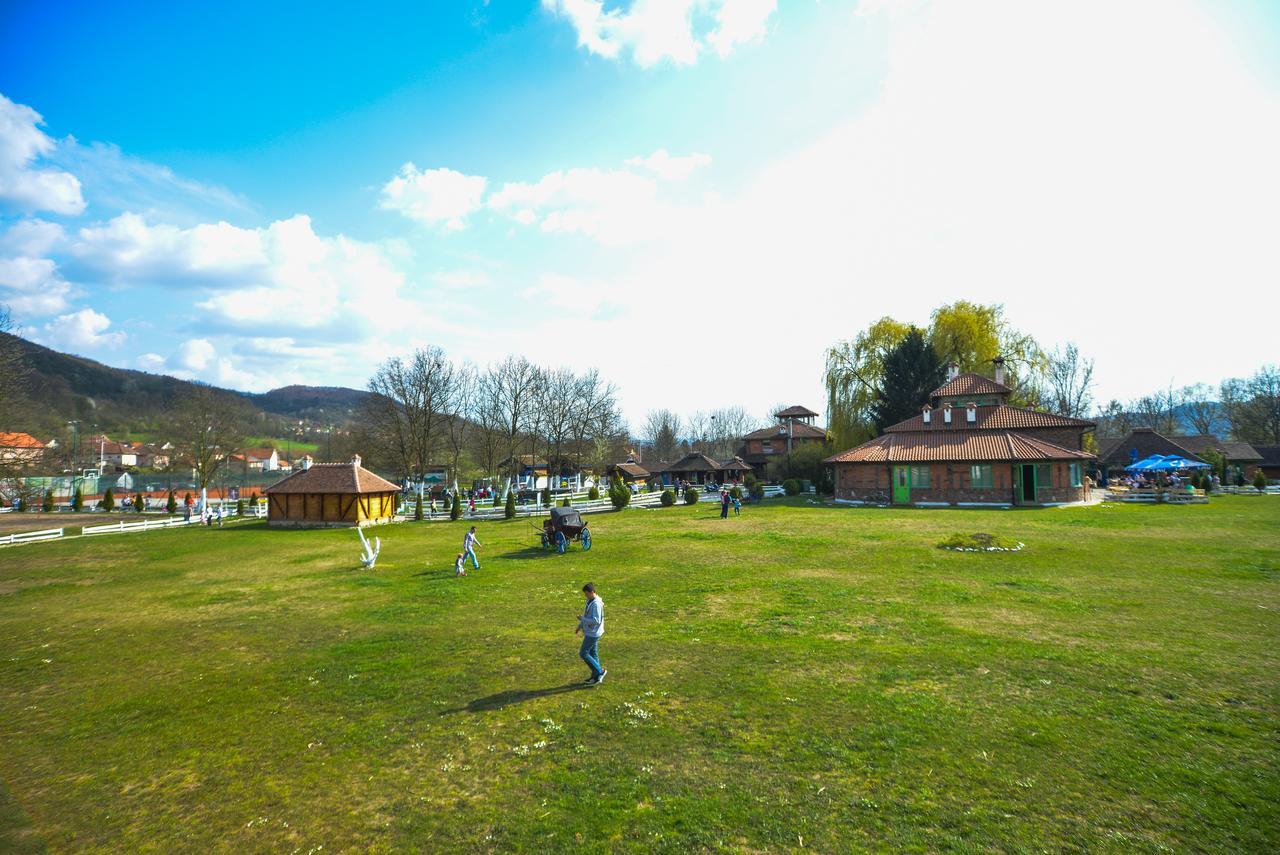 B&B Etno Village Suncana Reka Banja Koviljača Kültér fotó